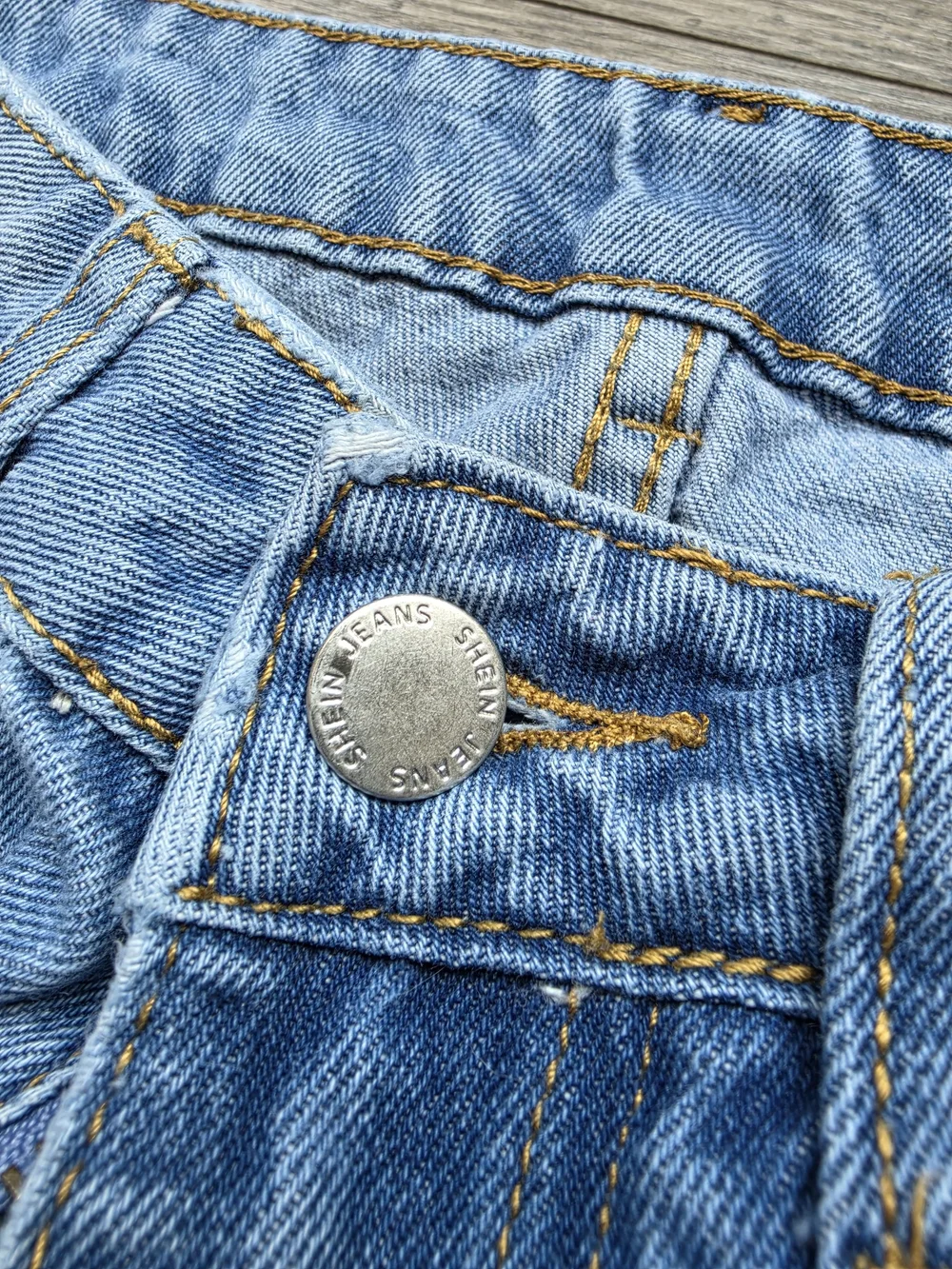 SHEIN Light Blue Denim Jeans with Gold Stitching